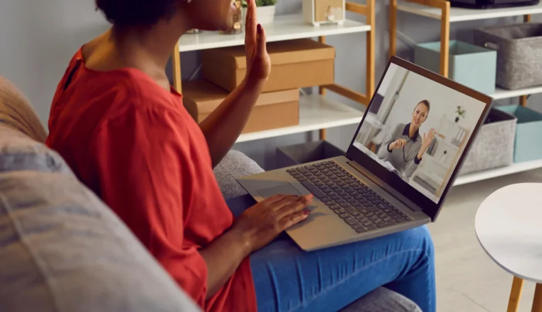 Online vs. In-Person Therapy: Which Is Right for You?