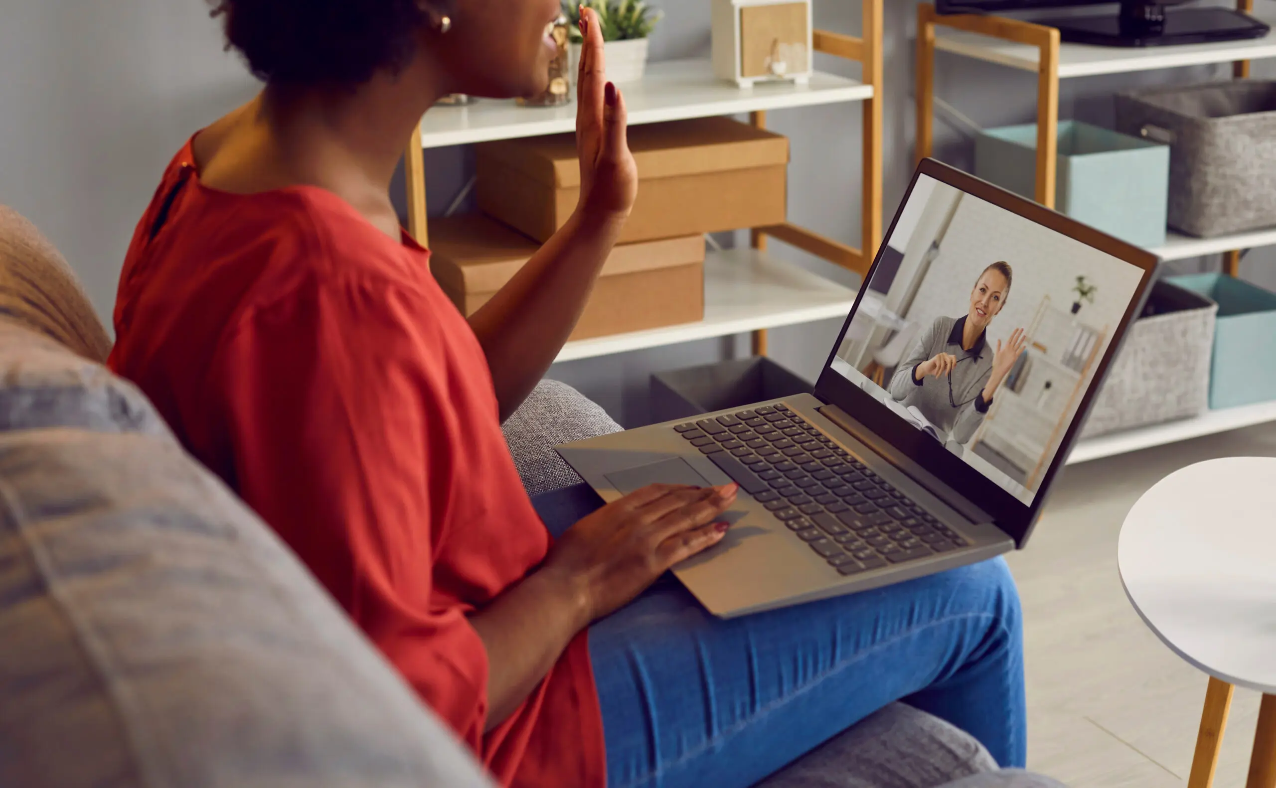 Online vs. In-Person Therapy: Which Is Right for You?